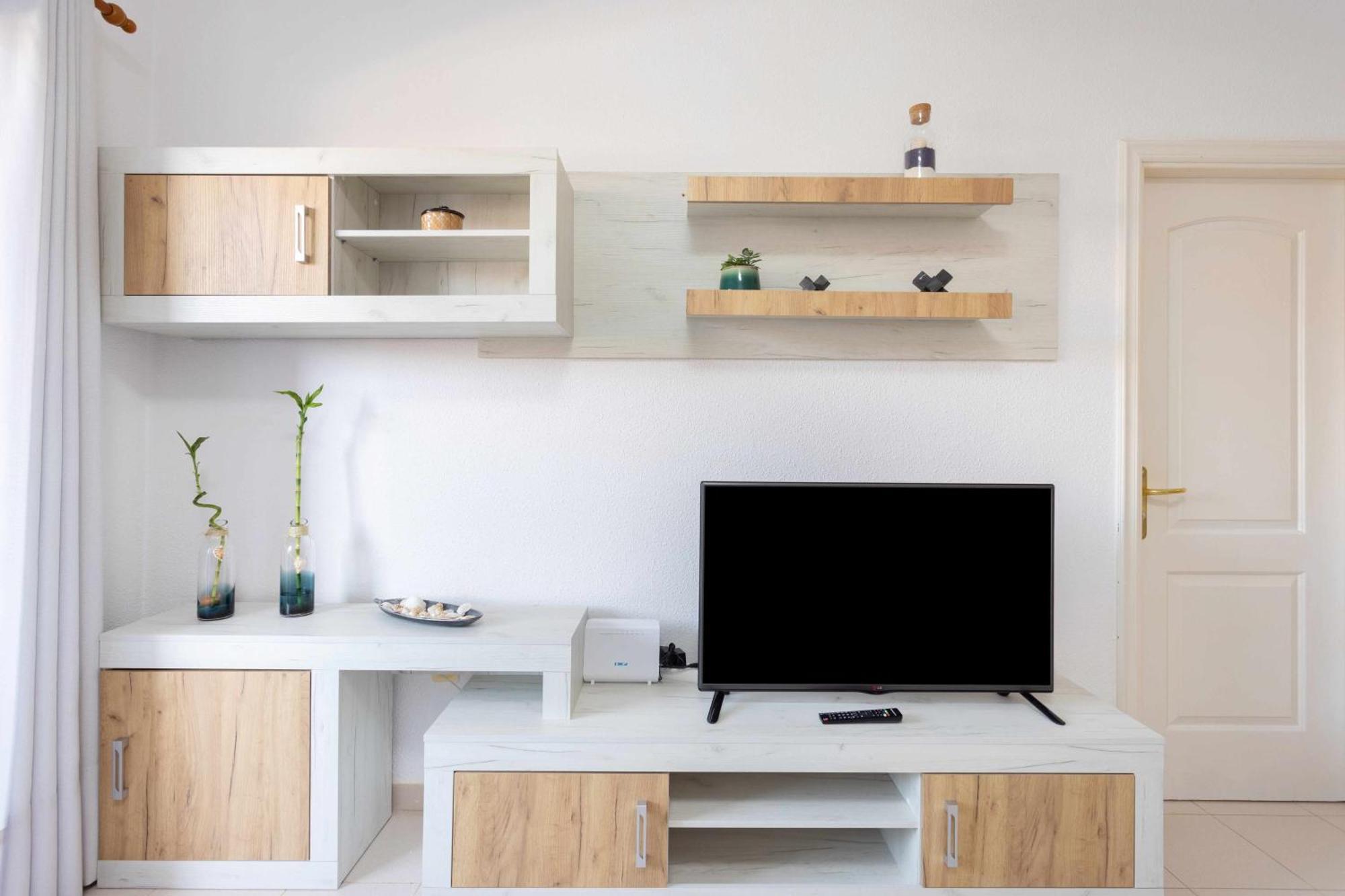 Agradable Piso Con Piscina & Playa Terraza Y Wifi Lägenhet Costa Del Silencio Exteriör bild